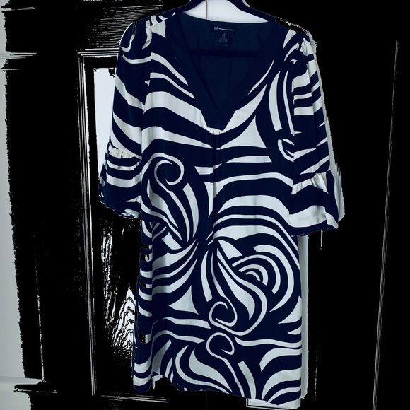 Dress 100% Silk Geometric Pattern - Picture 10 of 12